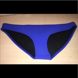 triangl blue bottoms